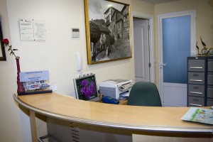 Recepción de la clinica dental montalvo en Madrid